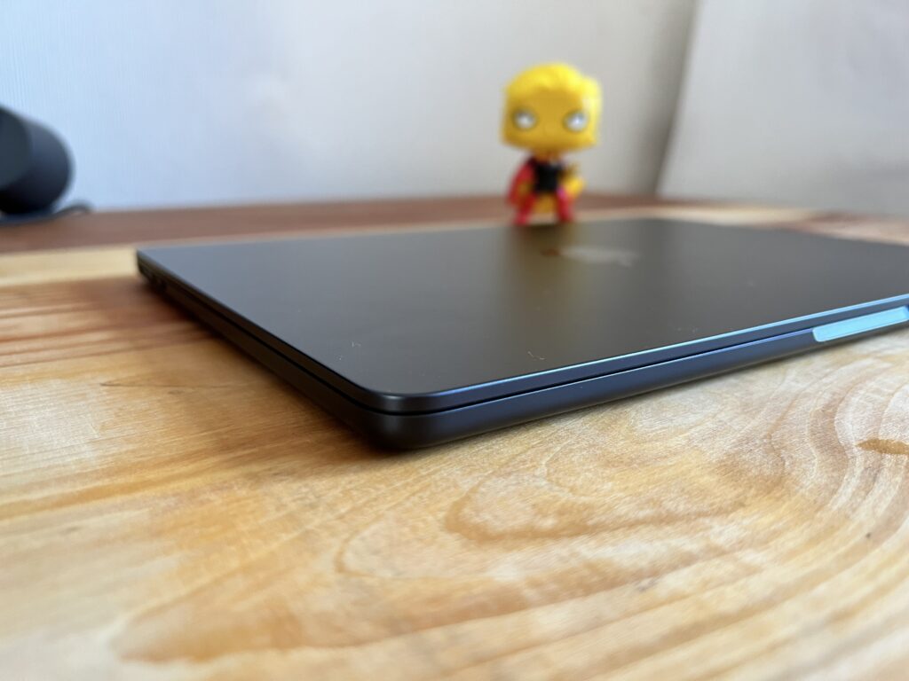 MacBook Air M2