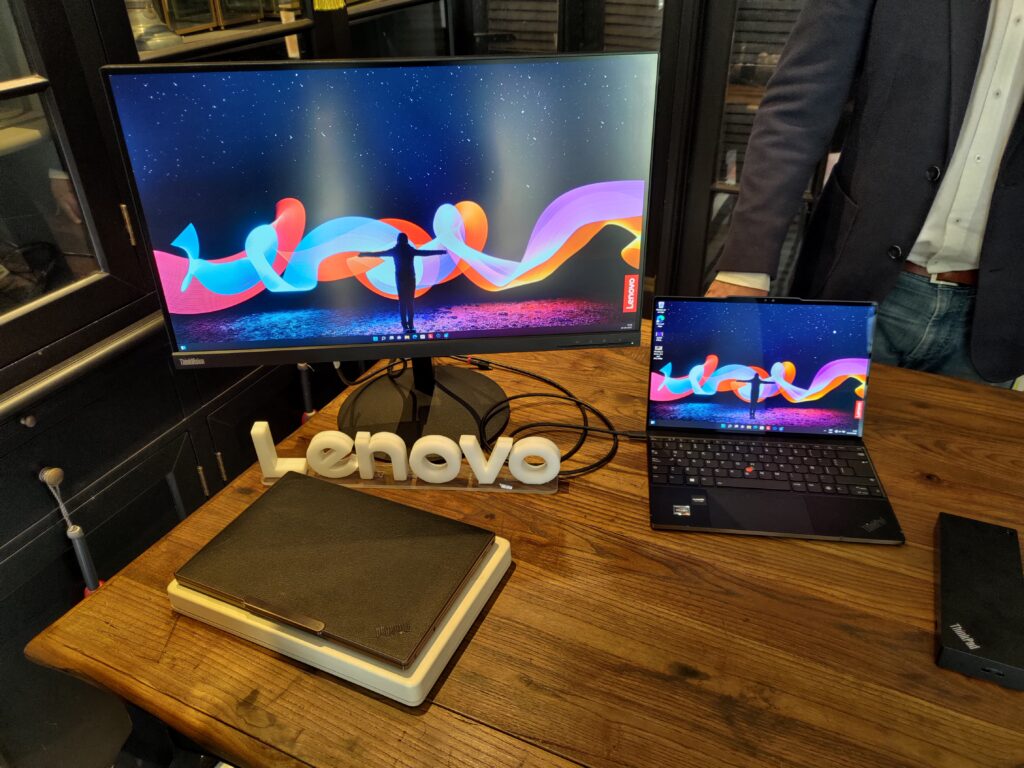 Lenovo ThinkPad Z13 foto 1