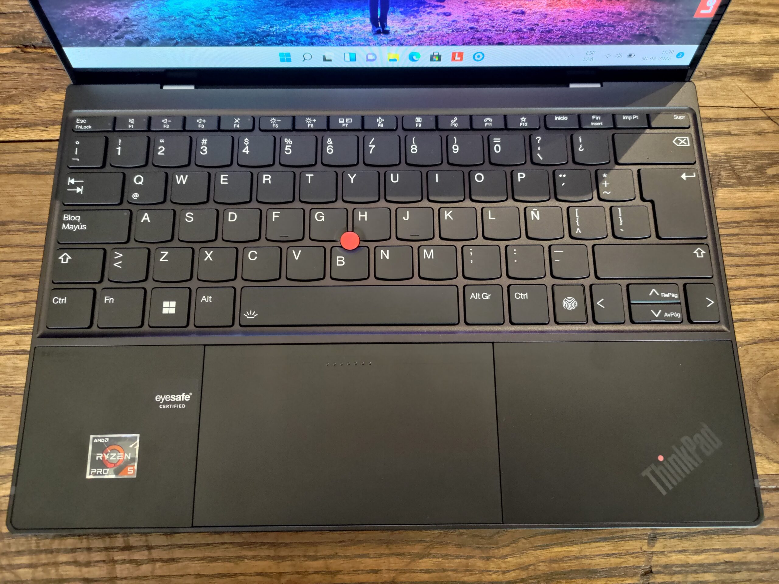 Lenovo ThinkPad Z13 foto 2