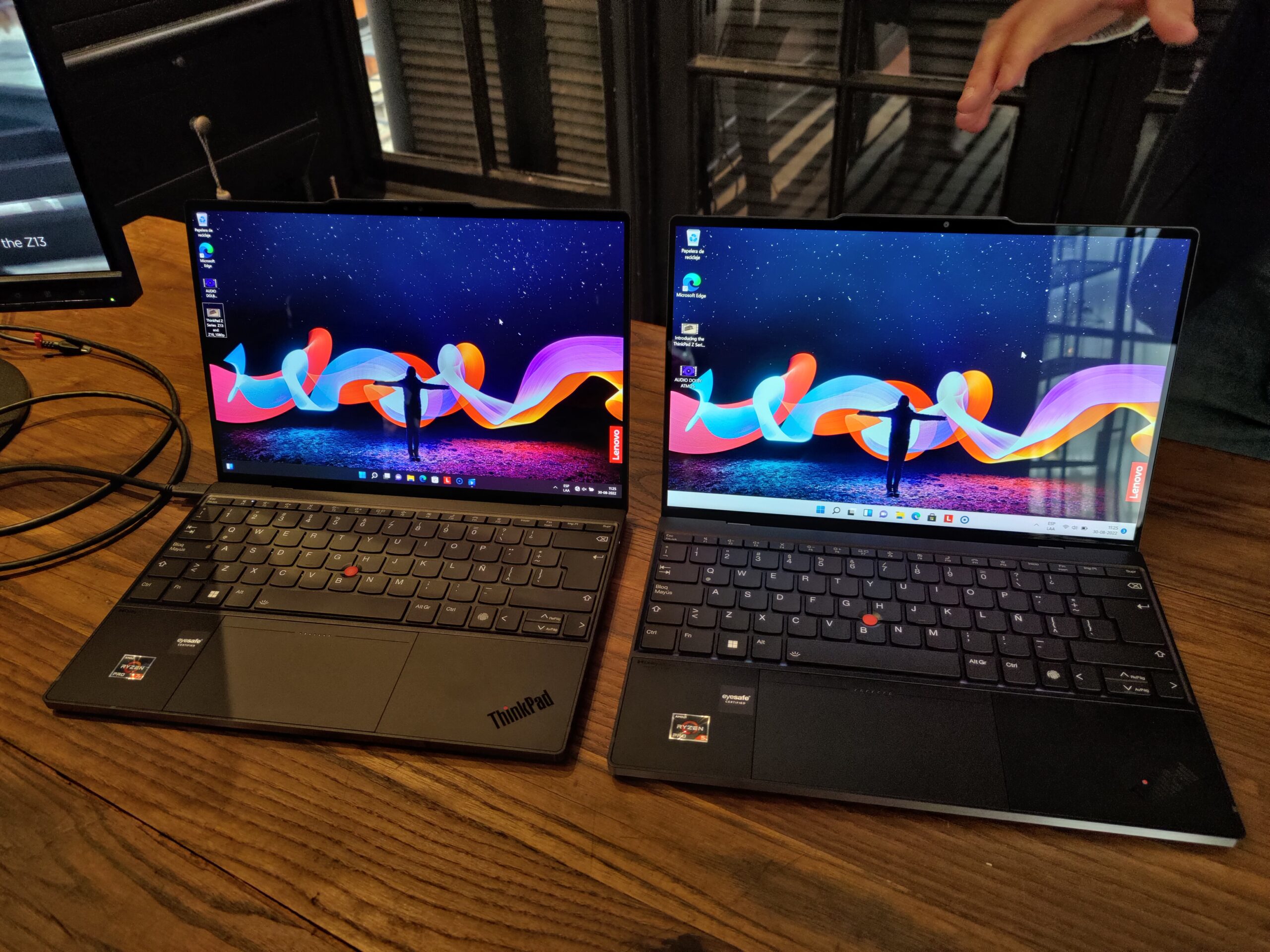 Lenovo ThinkPad Z13 foto portada