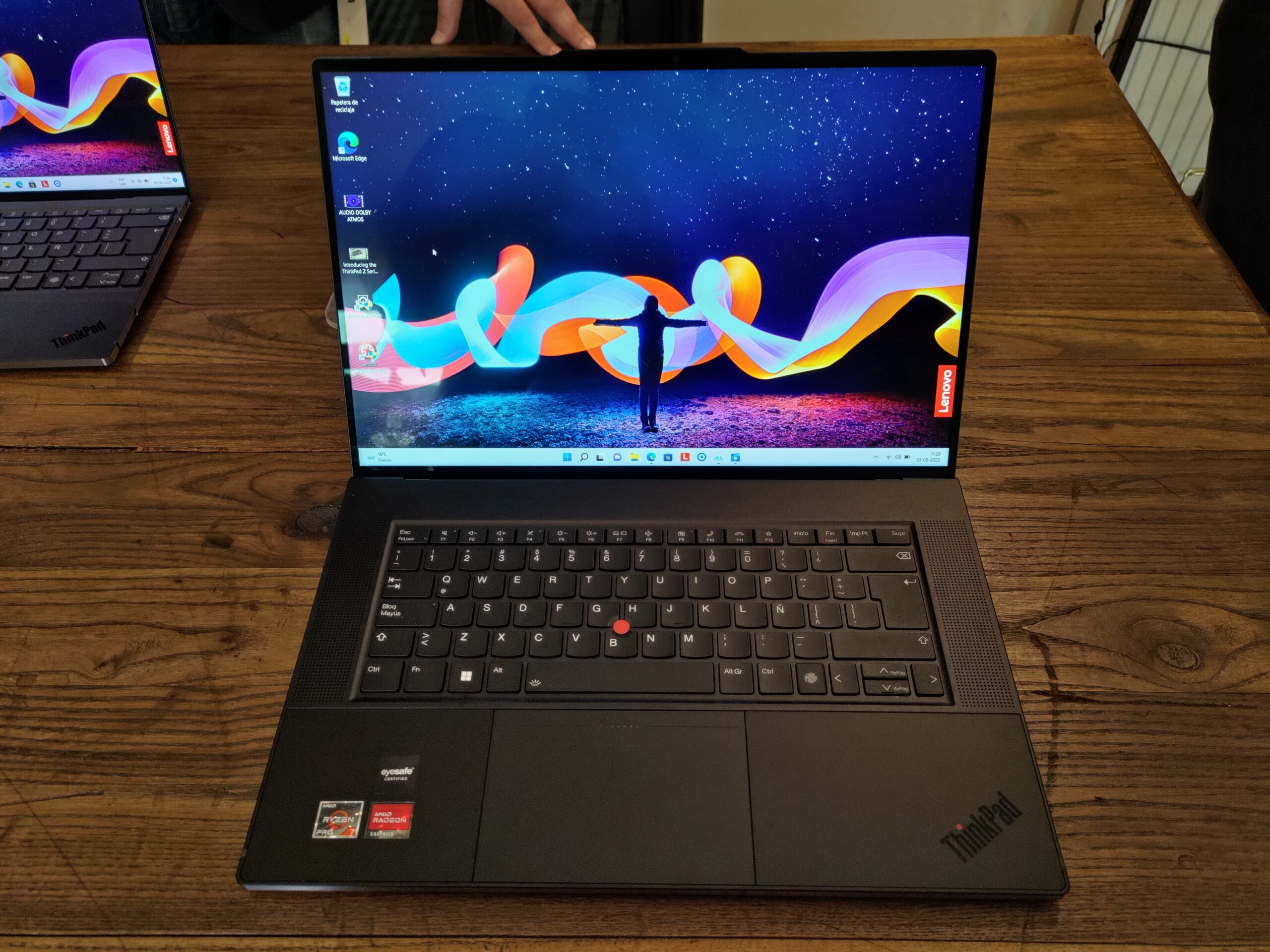 Lenovo ThinkPad Z16 foto 1