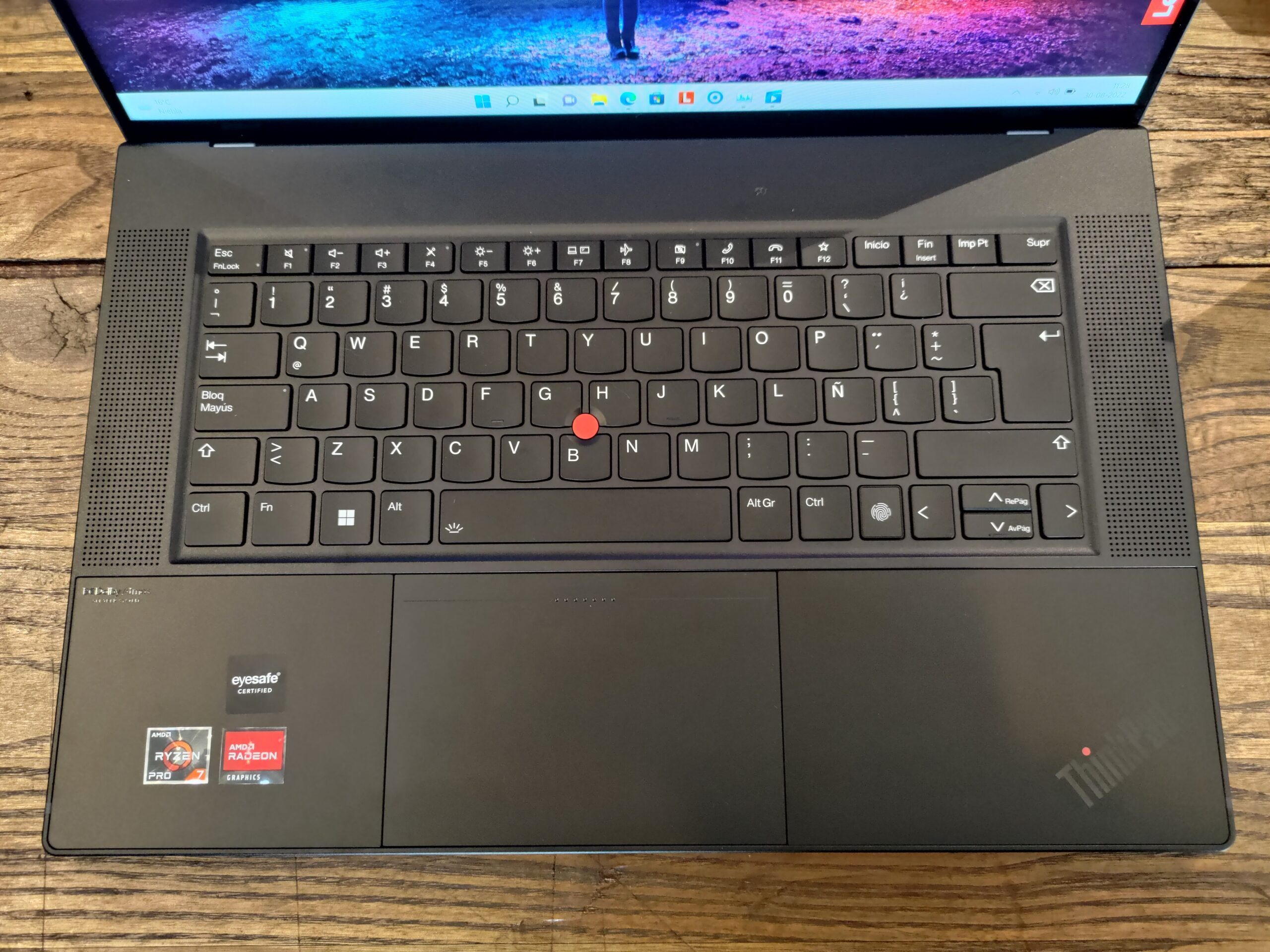 Lenovo ThinkPad Z16 foto 2