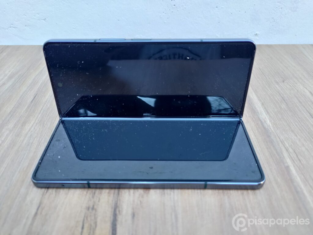 Samsung Galaxy Z Fold 4 foto37