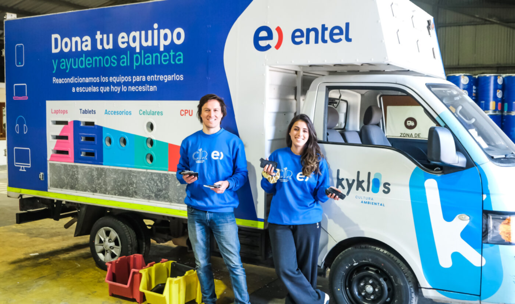 Camión de Reciclaje de Entel