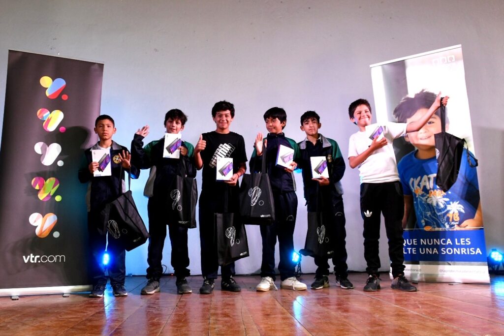 Conectados para el futuro - VTR