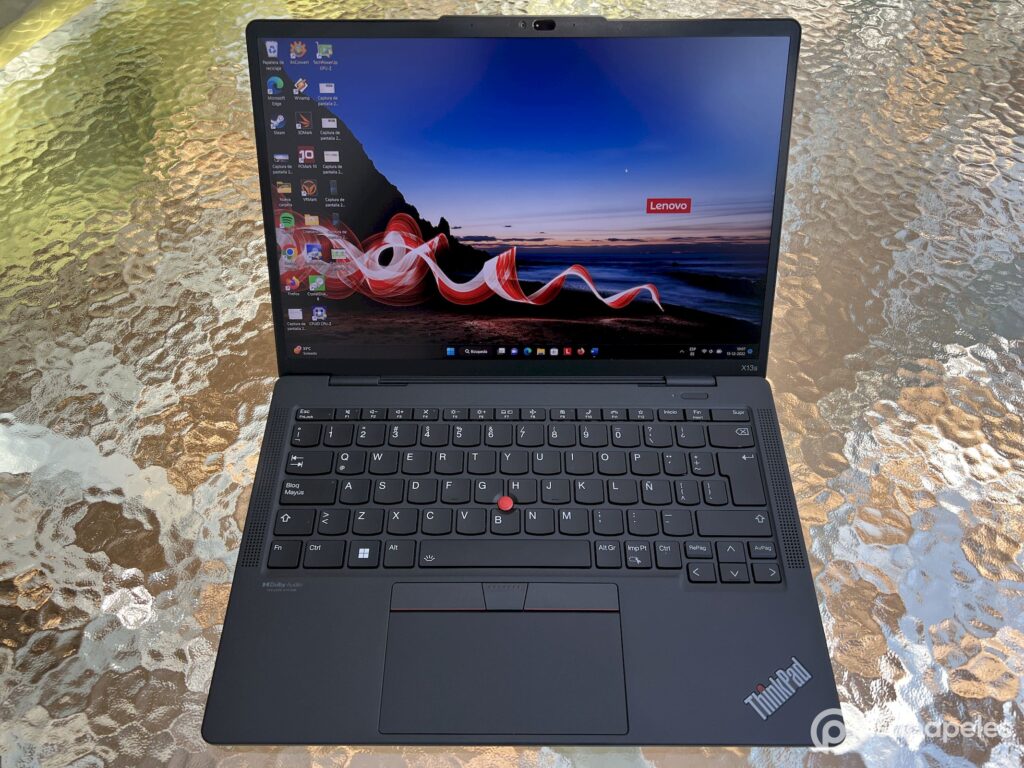 Review Lenovo ThinkPad X13s
