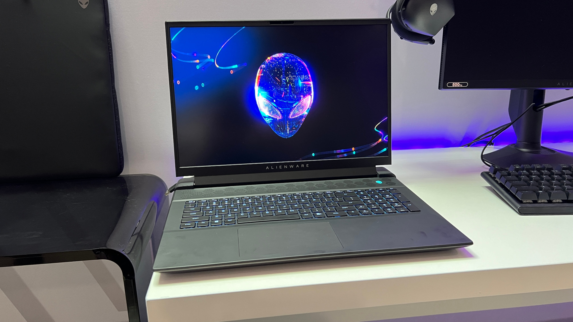 Alienware m18 foto 2