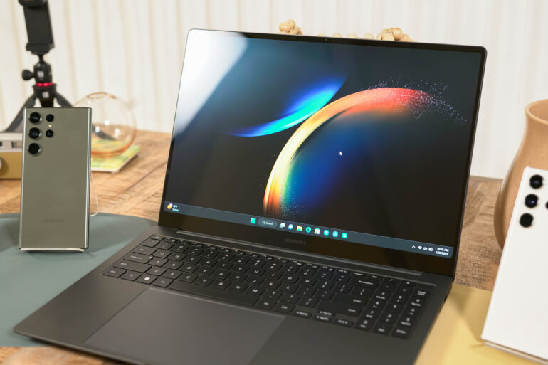 GalaxyBook3 Ultra foto 1