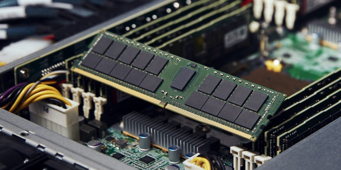 Kingston Server Premier DDR5 foto portada