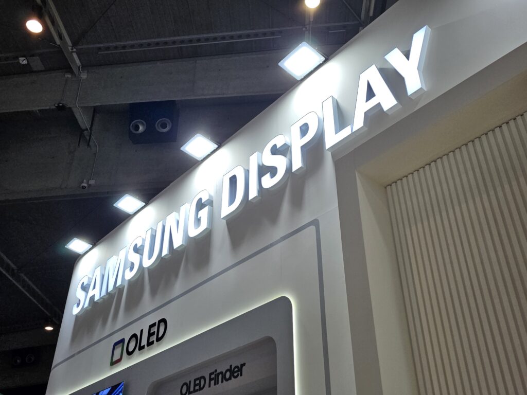 Visitamos Samsung Display en el MWC 23