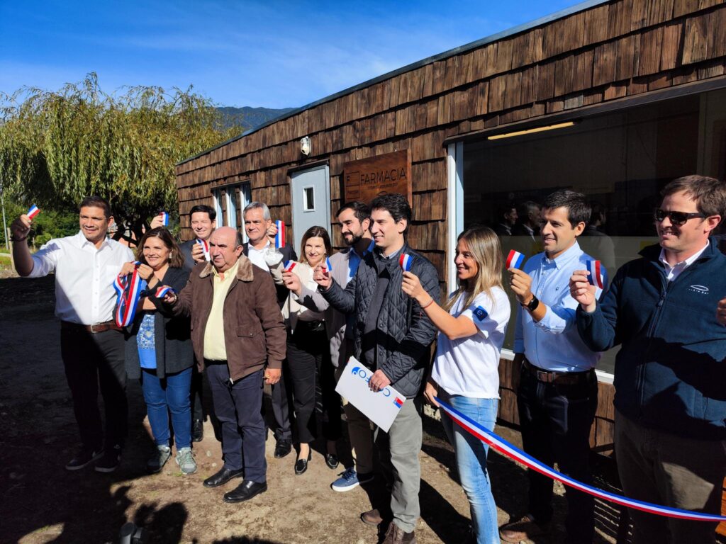 Entel y Fracción firmaron una alianza que busca facilitar el acceso a los medicamentos en regiones