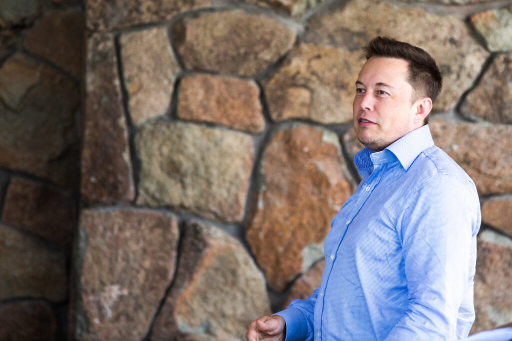 Elon Musk quiere desarrollar TruthGPT, una inteligencia artificial “que busca la verdad”