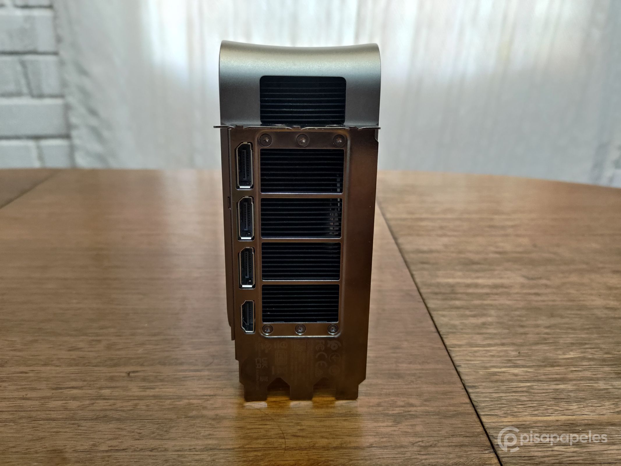 NVIDIA GeForce RTX 4090 FE Pisapapeles foto 16