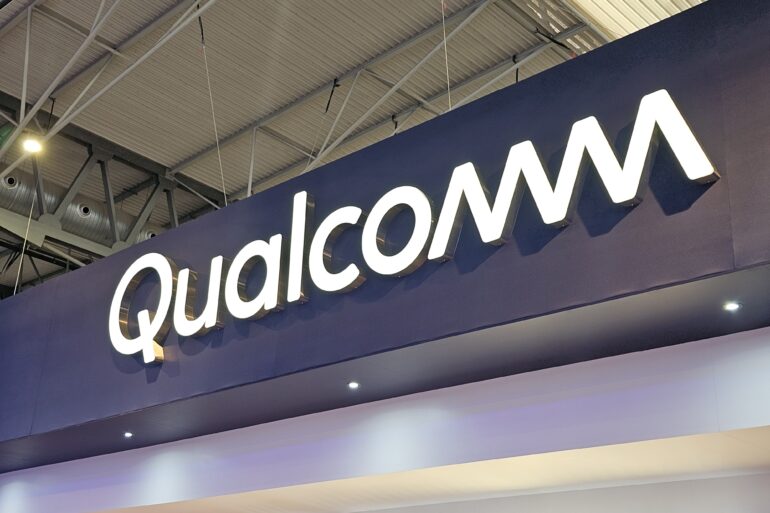 Qualcomm logo MWC 23 Pisapapeles portada