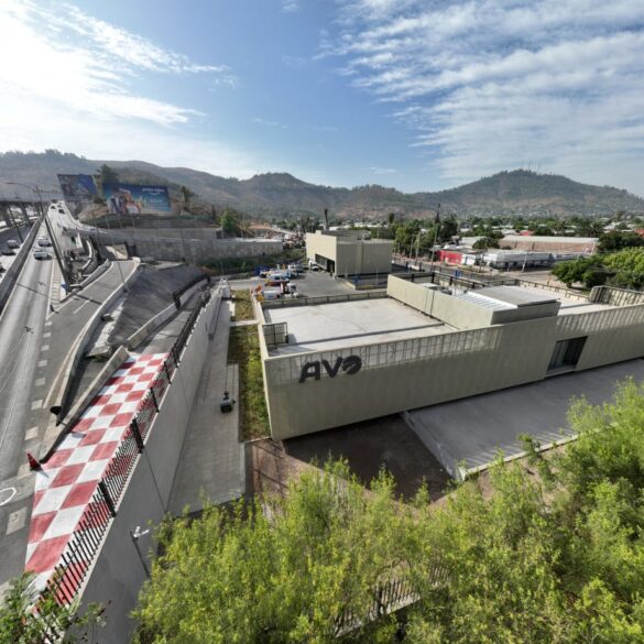 AVO 1