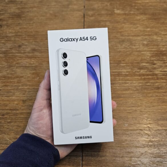 Samsung Galaxy A54 5G primera impresión foto portada