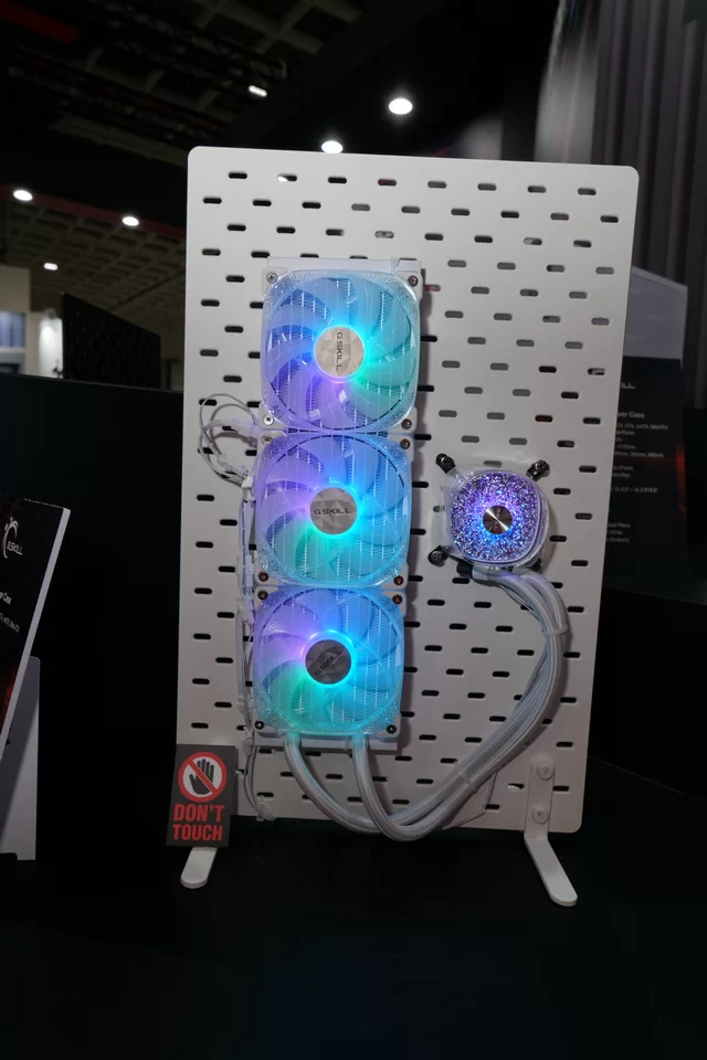 G.Skill watercooling RGB Computex 2023 foto 2