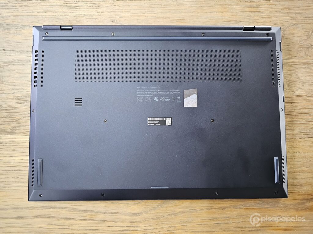 PI ASUS ExpertBook B9 OLED Pisapapeles 01