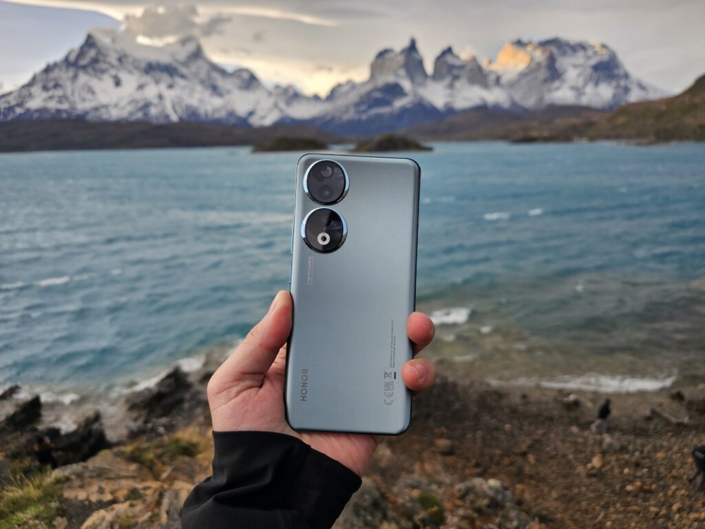 El HONOR 90 llega de manera oficial a Chile