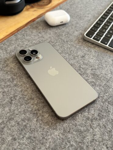 iPhone 15 Pro Max