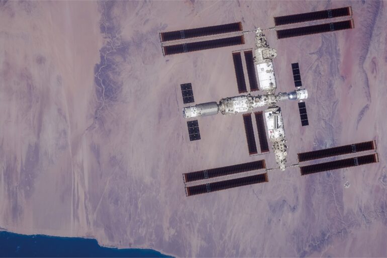 Estación espacial Tiangong foto portada