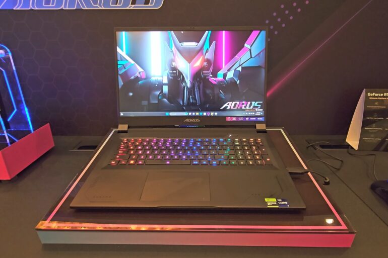 Primeras impresiones GIGABYTE AORUS 17X 2024