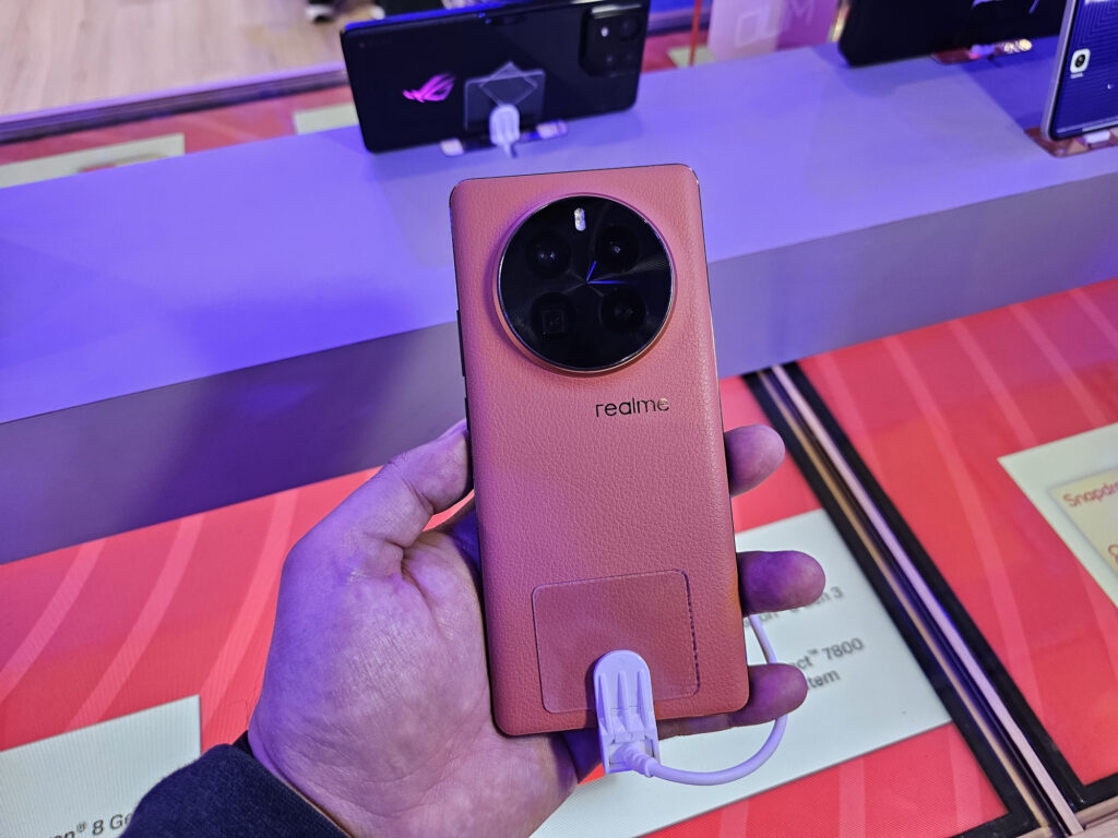 realme gt5 pro mwc24