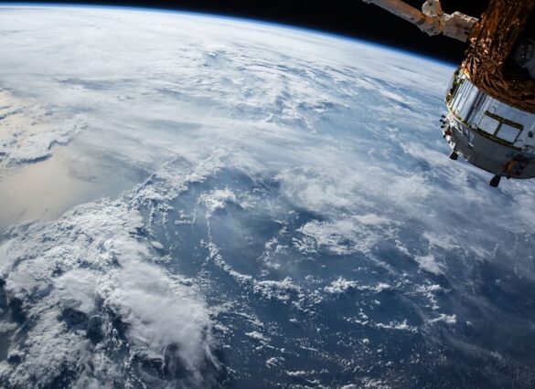 spaceMIRA