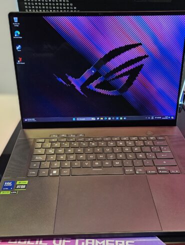 ASUS ROG Zephyrus G16 (2024) foto portada