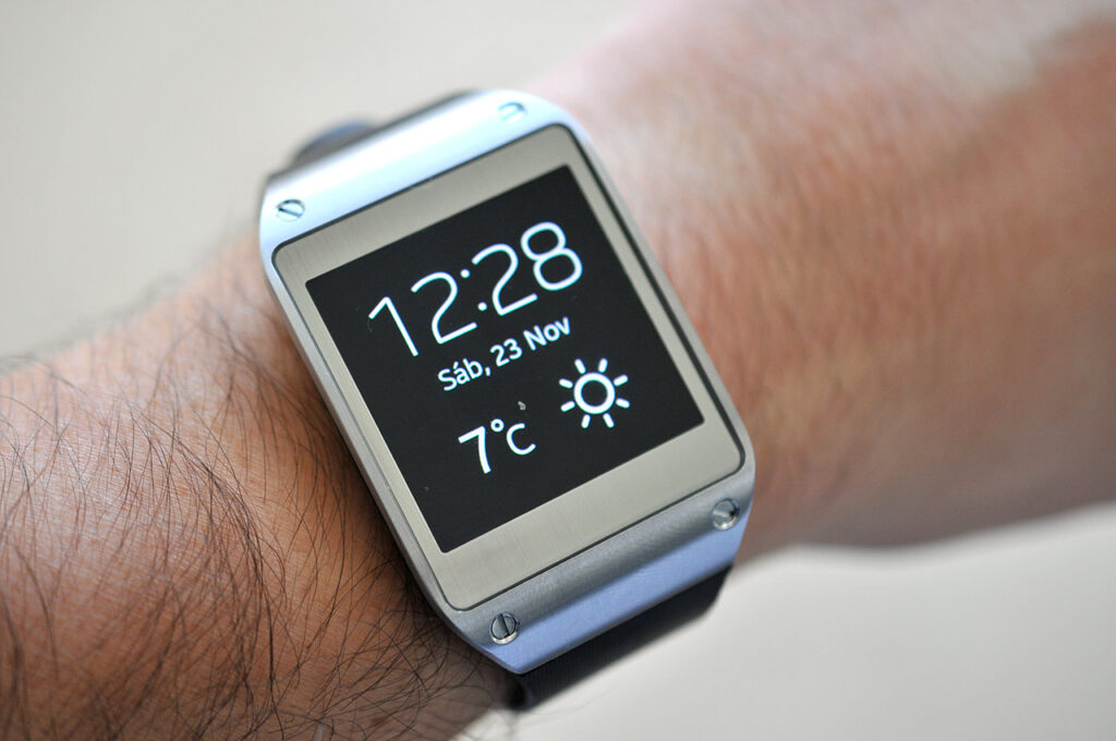 El próximo Samsung Galaxy Watch podría volver al diseño cuadrado y abandonar el redondo