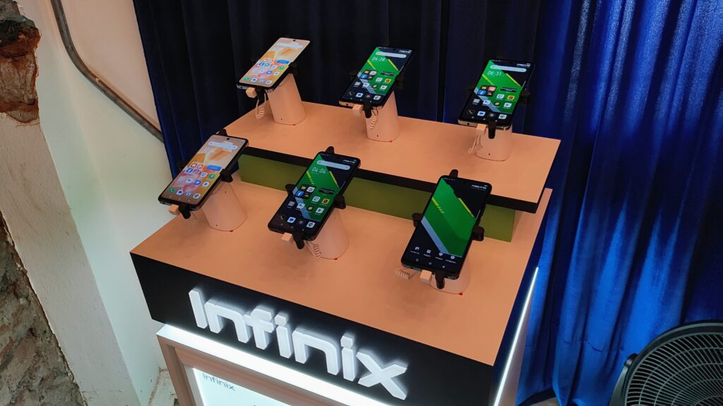 Infinix lanza en Chile la serie smartphones HOT 40