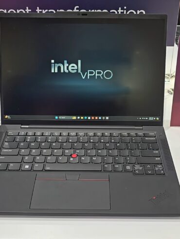 Lenovo ThinkPad T14s de 5 Gen foto portada