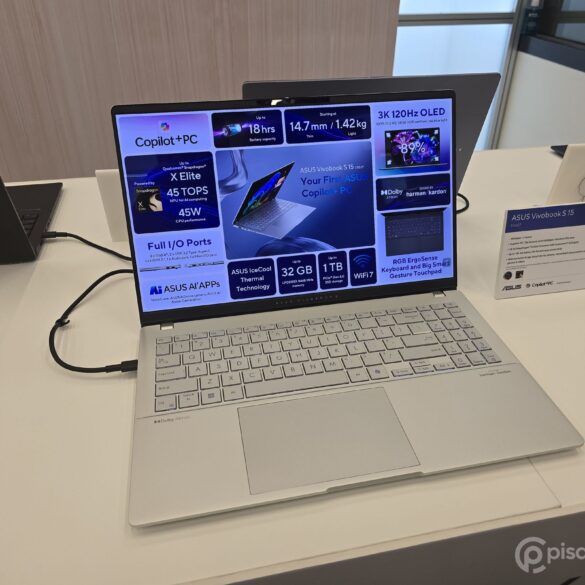 ASUS Vivobook S 15 Snapdragon X Elite foto 01