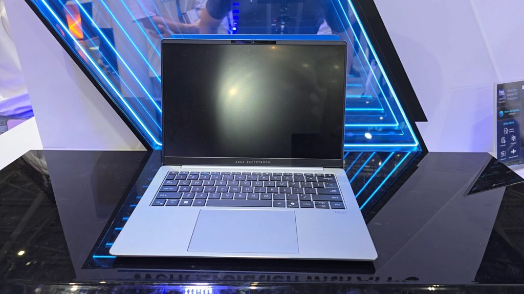 ASUS ExpertBook P5 computex 2024 foto portada