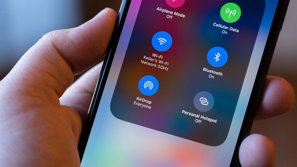 Otra vez la UE: ahora Apple podría verse forzada a abrir AirDrop a equipos Android