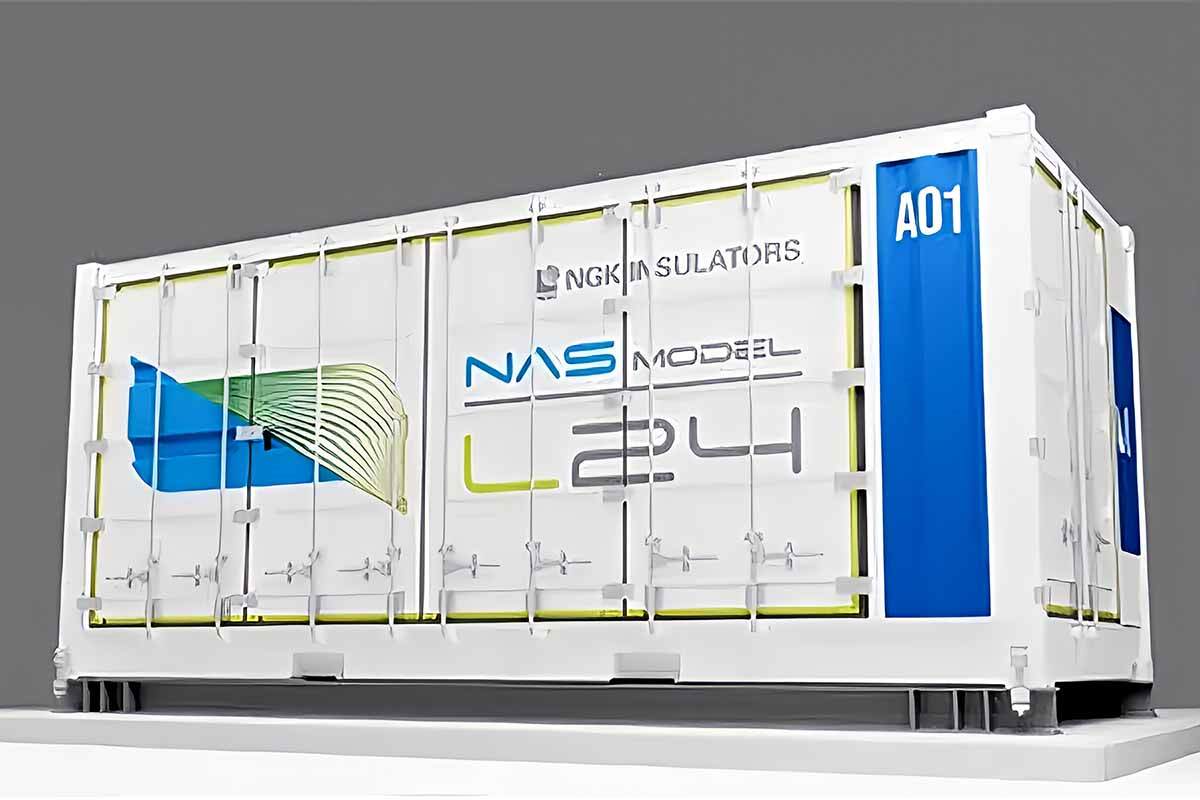 NGK y BASF innovan en almacenamiento de energía con su nueva batería NAS MODEL L24