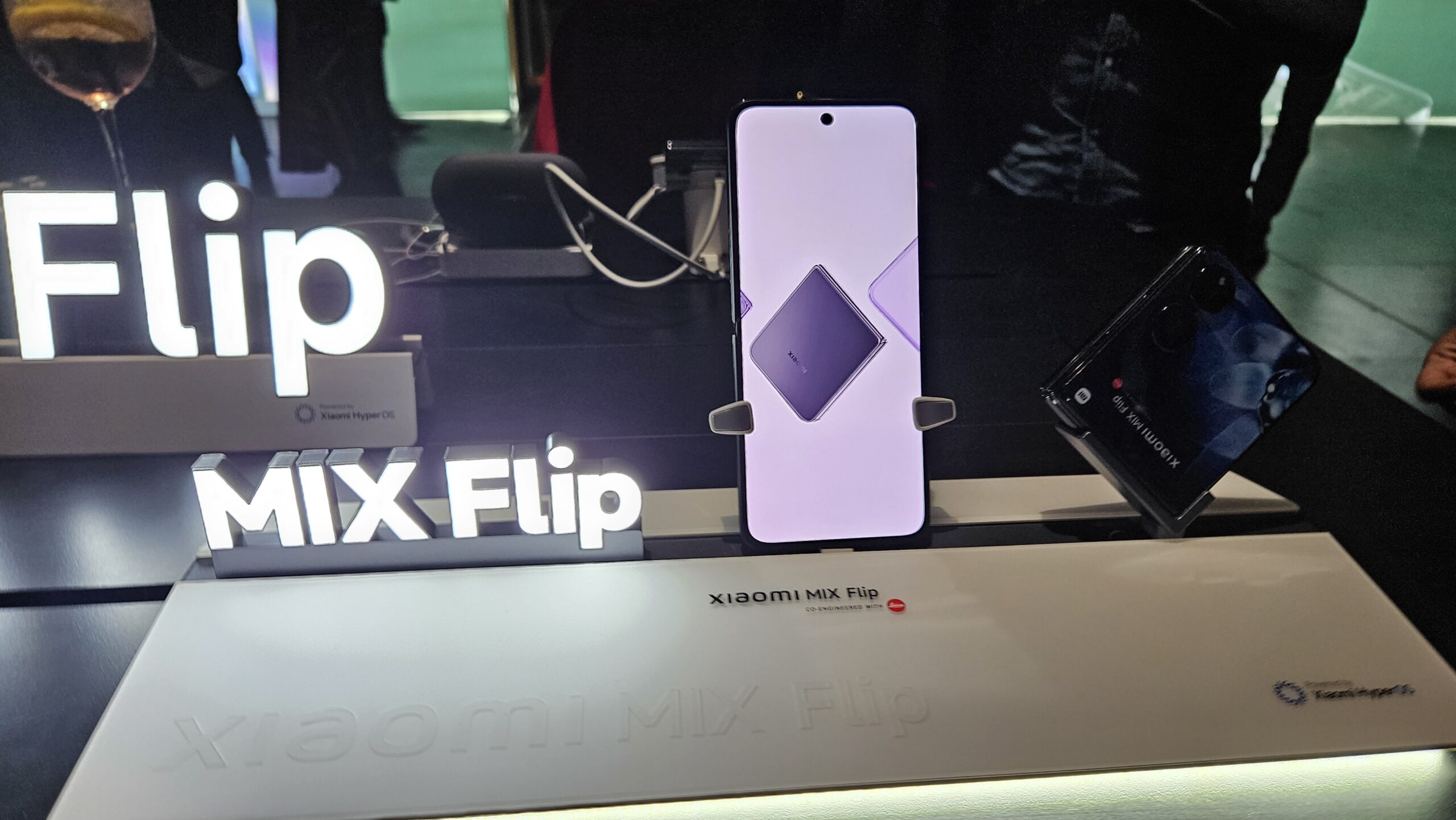 Xiaomi Mix FLip, plegable