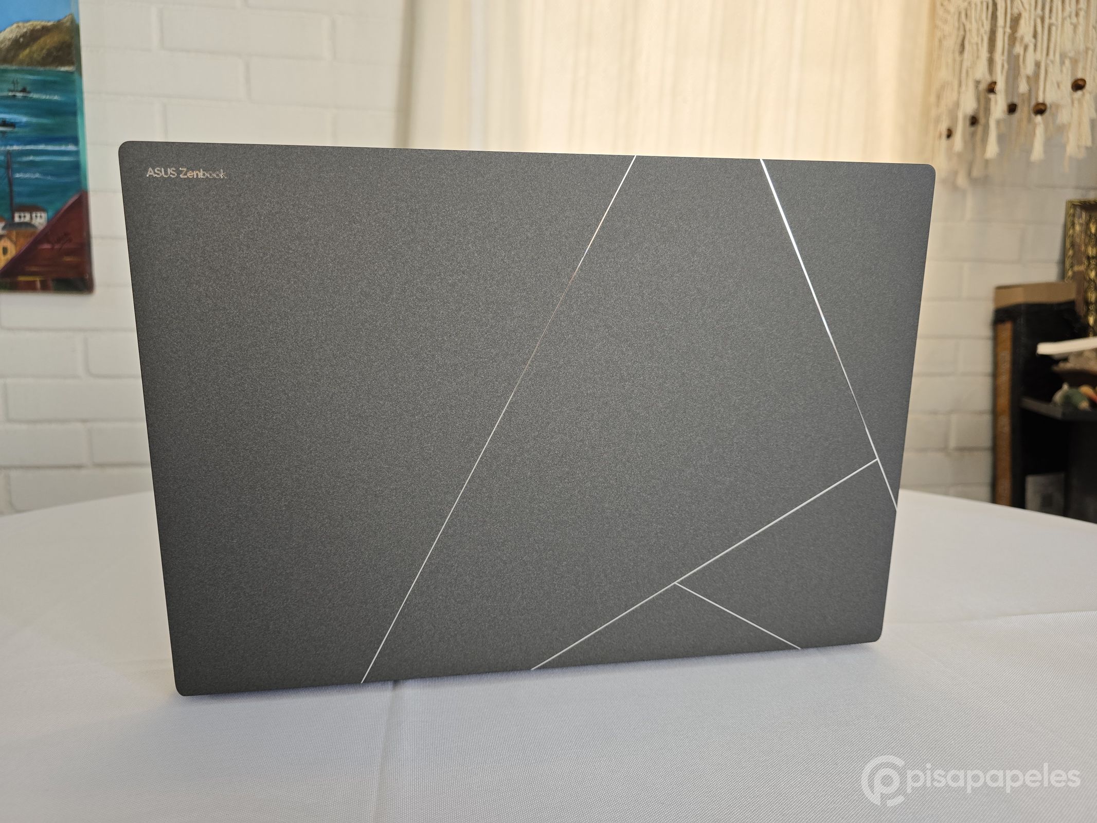 ASUS Zenbook S 16 Pisapapeles foto 29