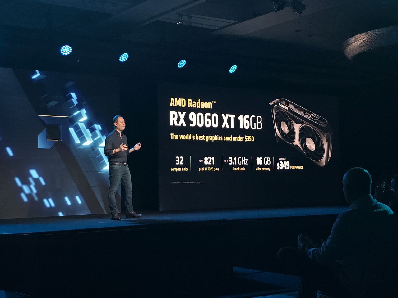 AMD Radeon RX 9060 XT foto portada