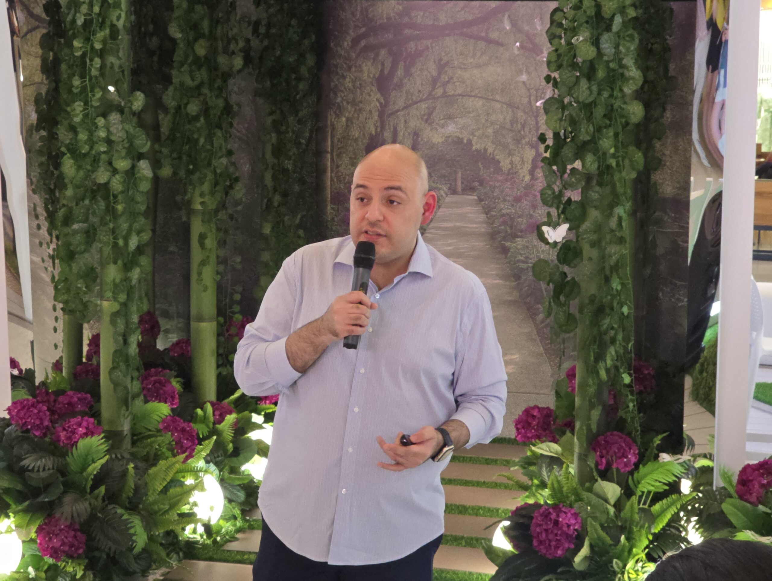 David Moheno - HONOR 400 series