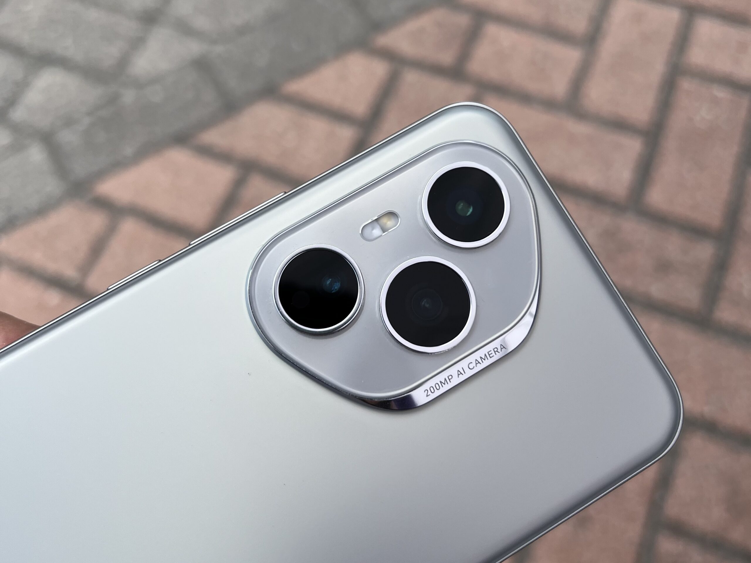HONOR 400 Pro nota Super Zoom AI San Martín