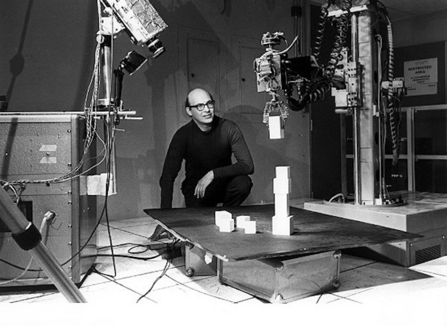 Marvin Lee Minsky,  fue Profesor de Ciencia en el MIT, cofundador del Laboratorio de Inteligencia Artificial del MIT