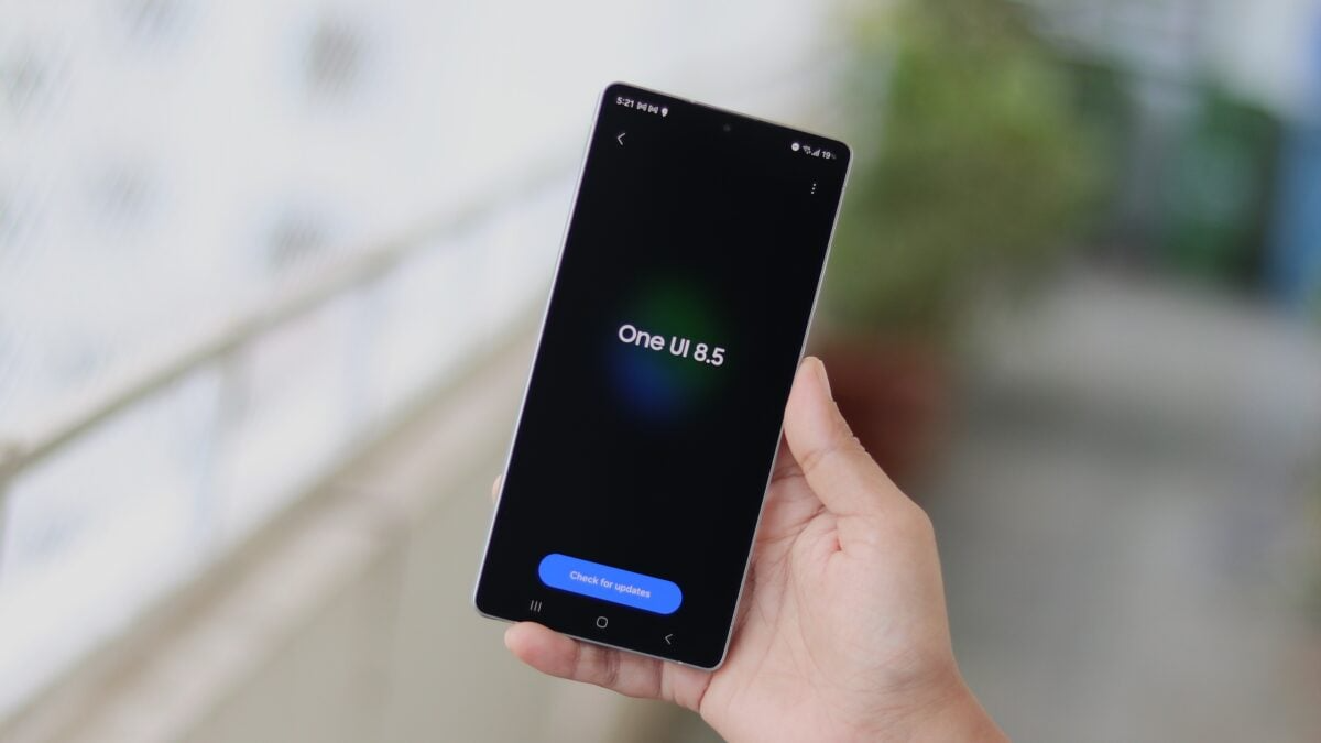 One UI