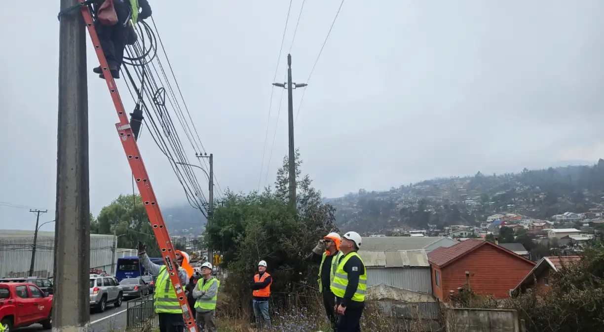 Reconstrucción de Fibra servicios Públicos