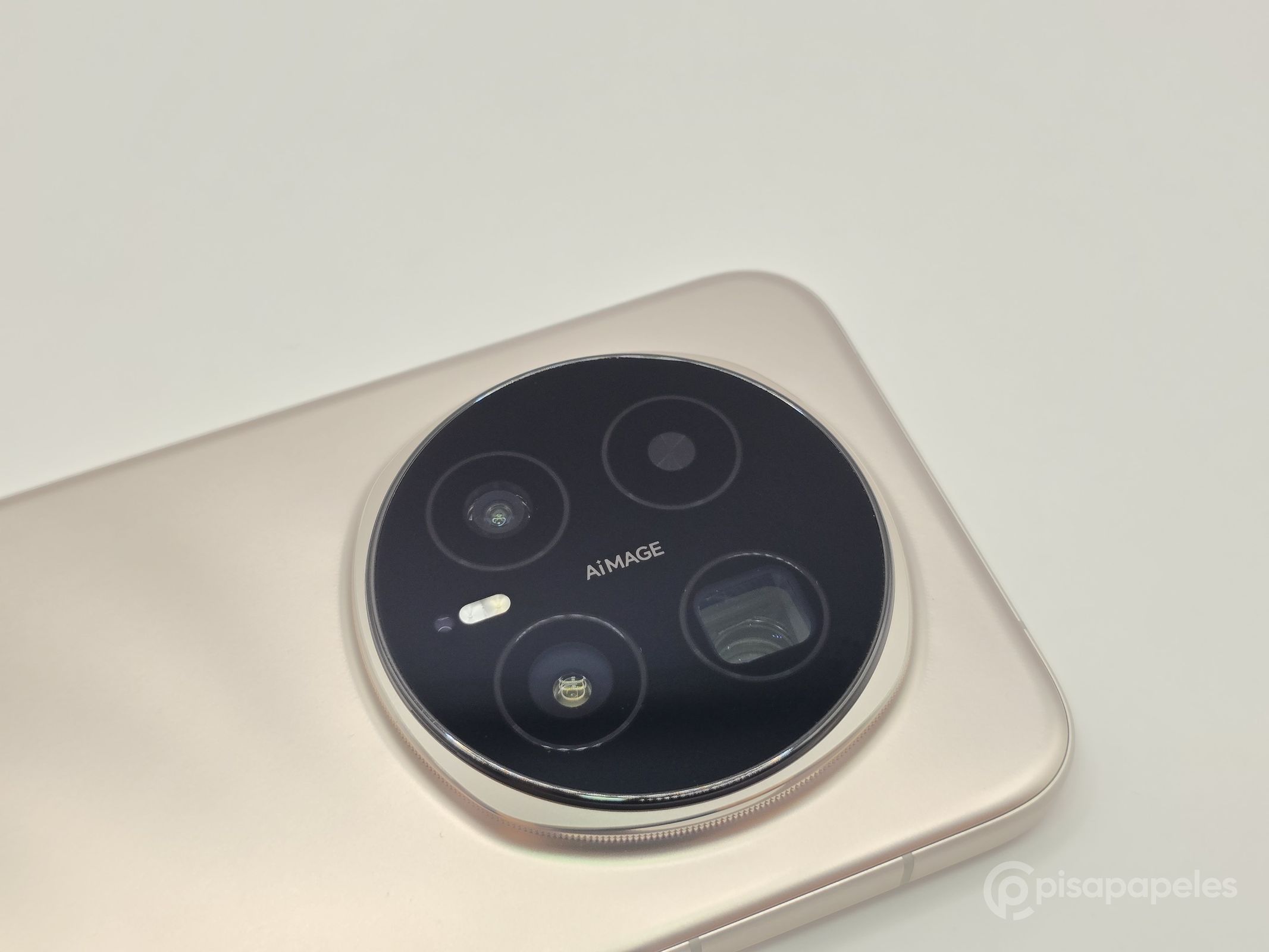 HONOR Magic8 Pro Pisapapeles 15