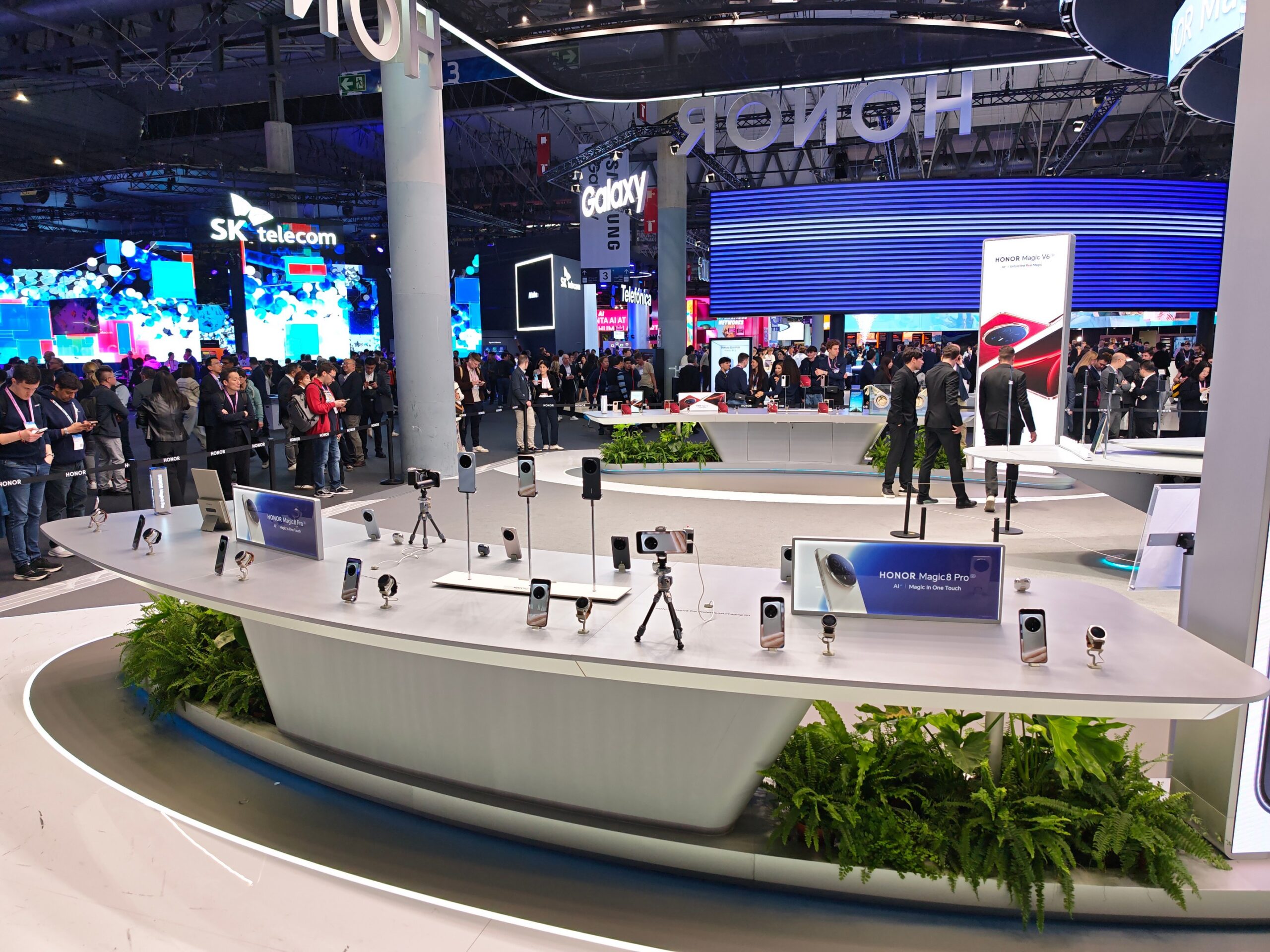 Booth de HONOR en el MWC 2026 | Créditos: Pisapapeles