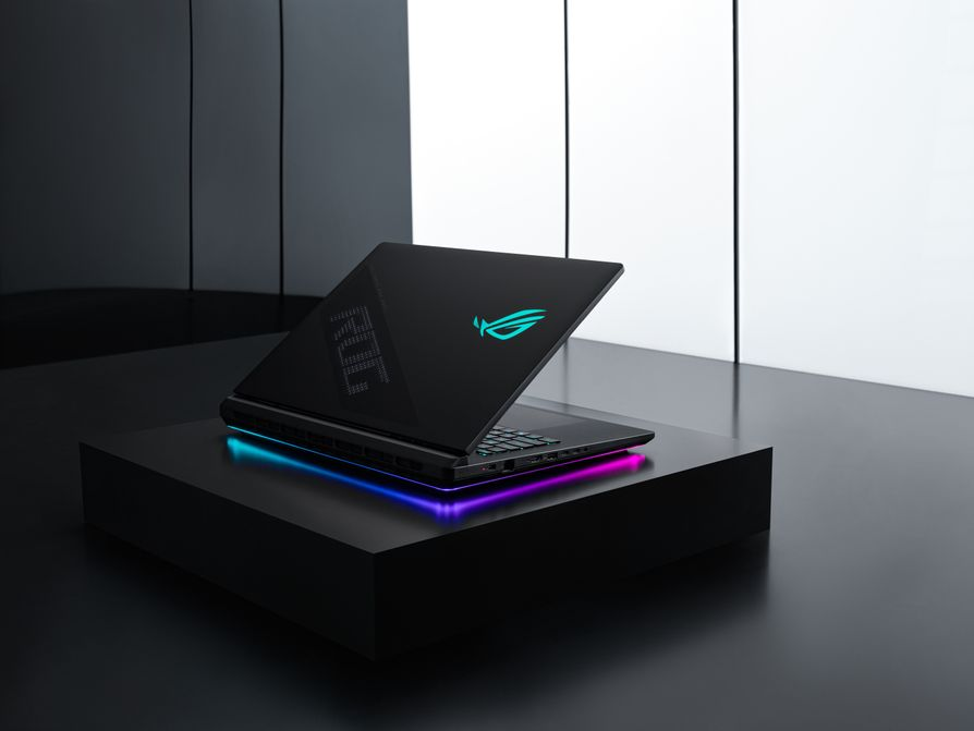 ASUS ROG Strix SCAR 18 2026 con pantalla mini LED 4K a 240 Hz y CPU Intel Core Ultra 9 290HX Plus | Créditos: ASUS