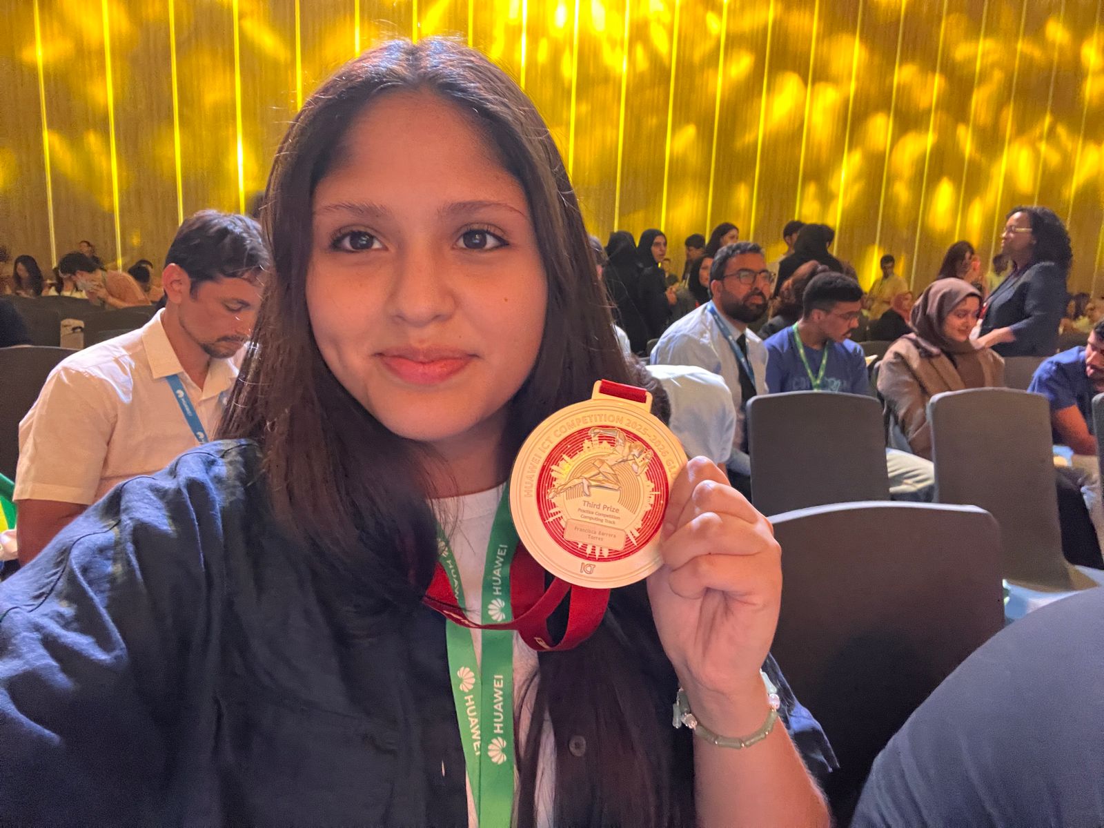 Francisca Barrera, estudiante de Duoc UC. | Créditos: Huawei Corp.