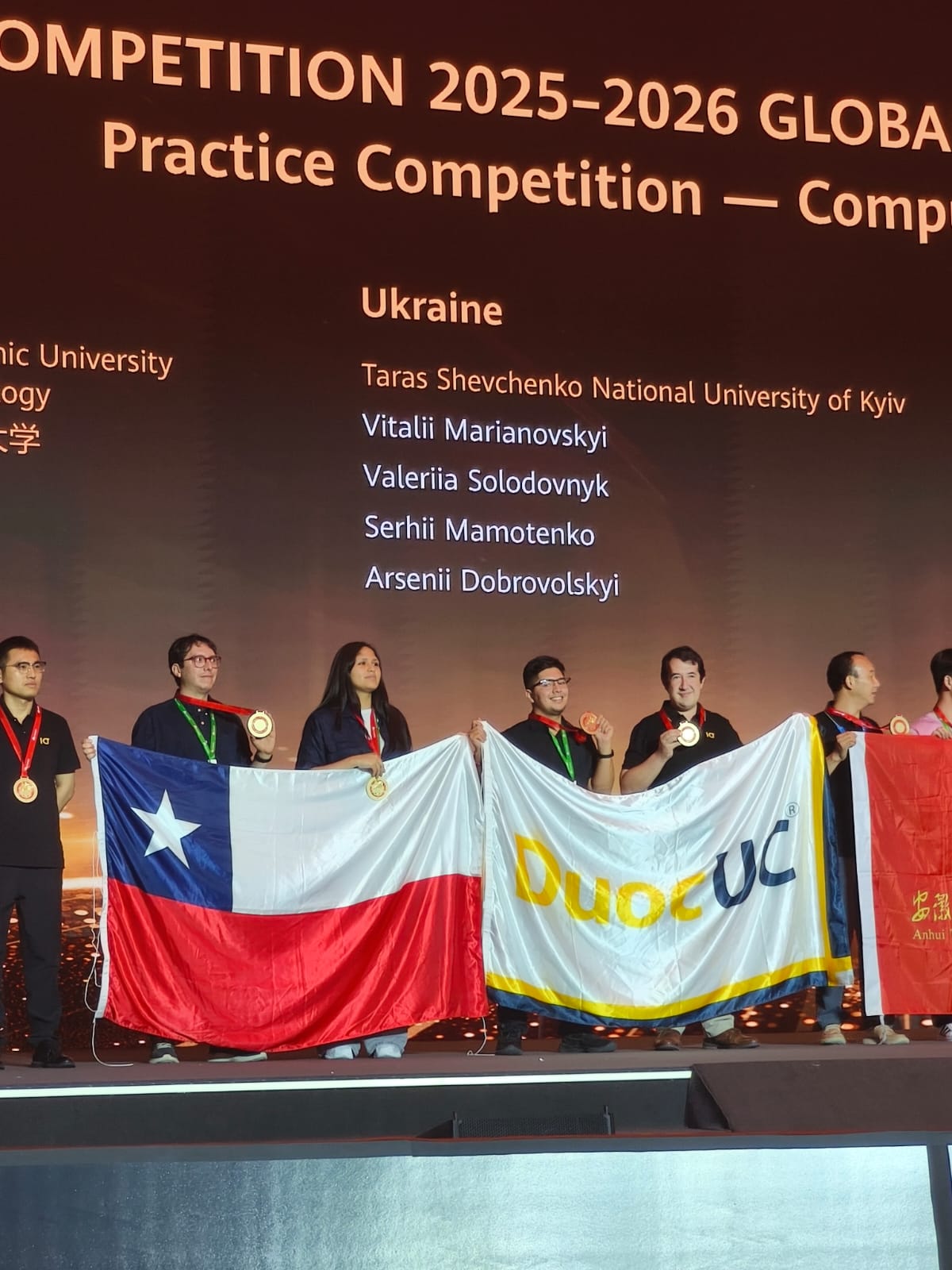Premiación de los equipos en el ICT. | Créditos: HUAWEI