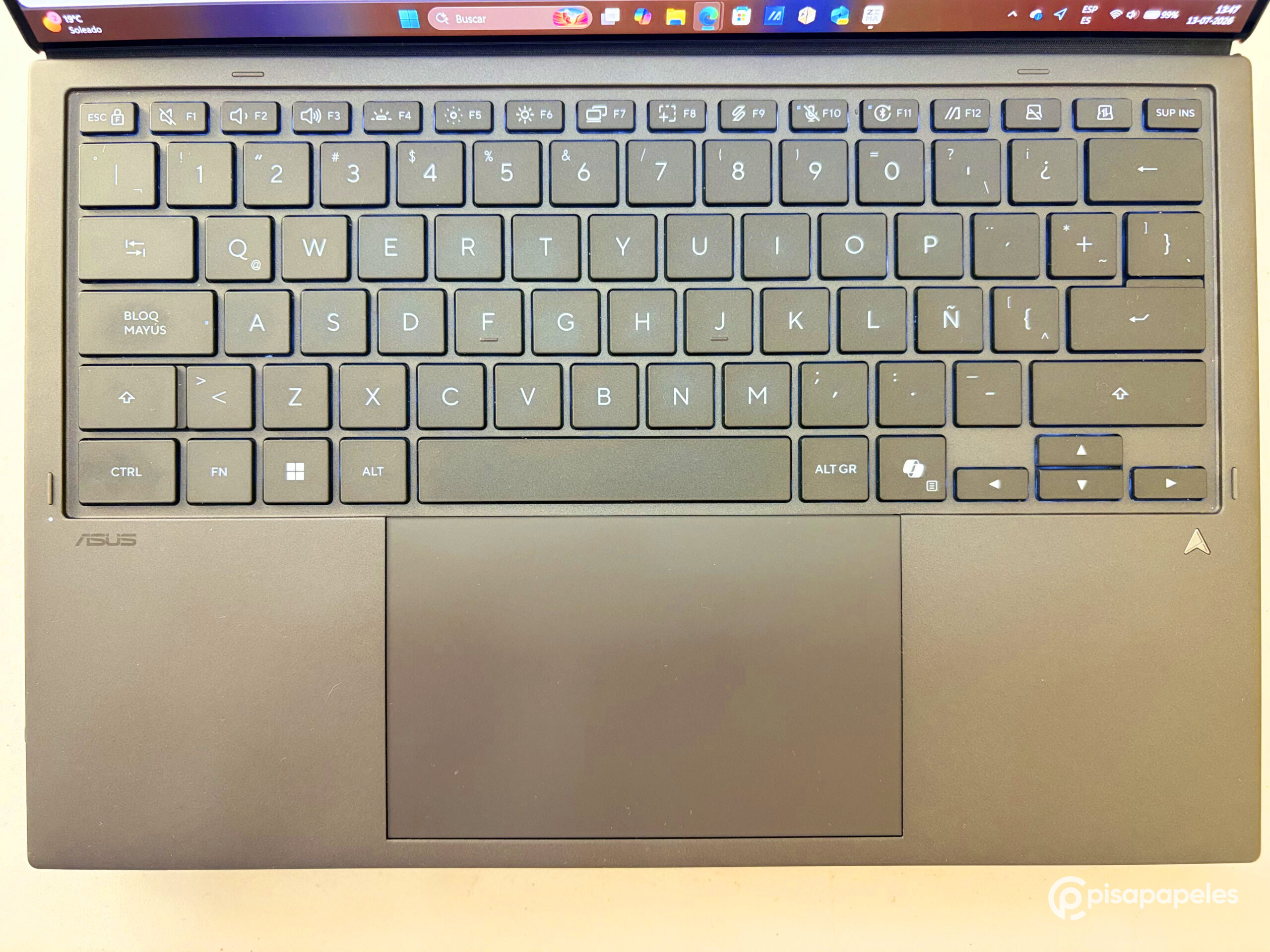 ASUS